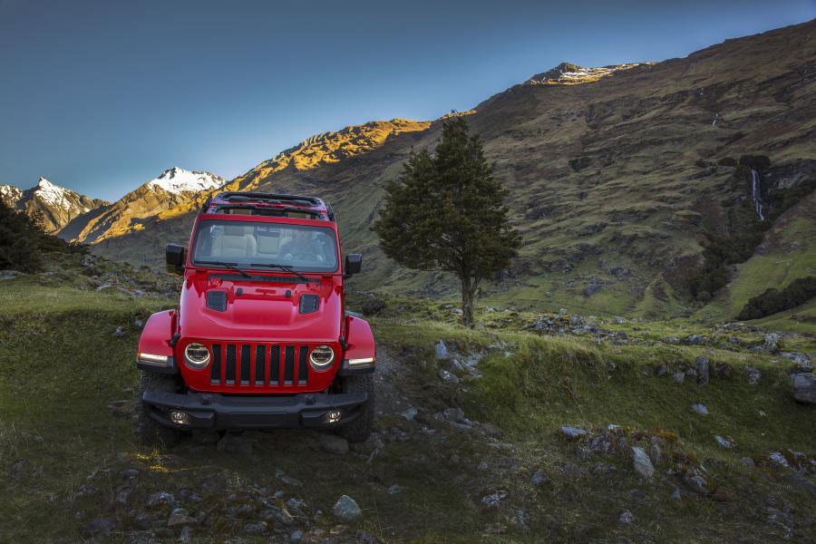  Jeep Wrangler Unlimited Rubicon (JL) 2018 года  (NA) (фото 28 из 40)